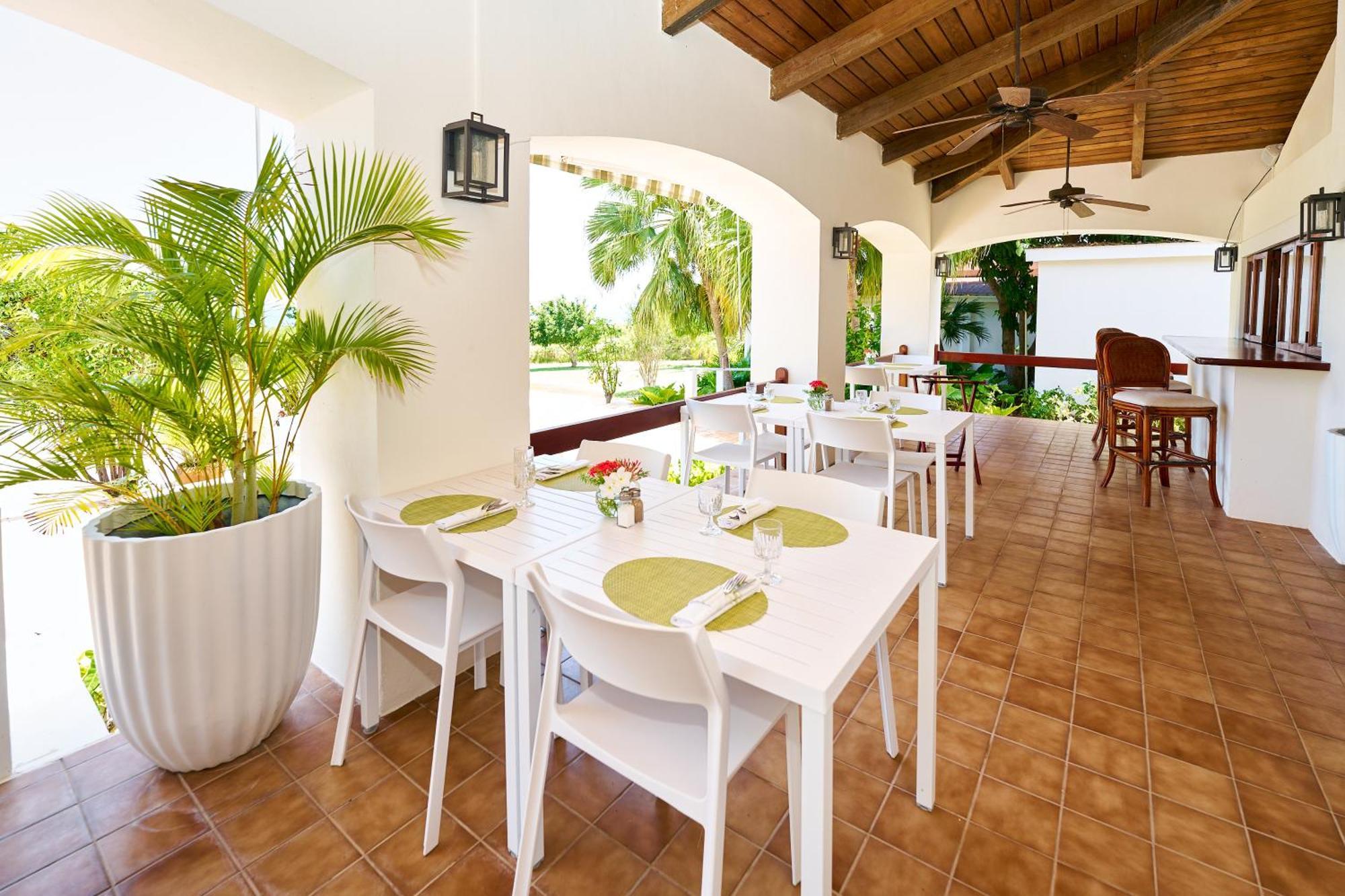 Mount Nevis Hotel Ngoại thất bức ảnh