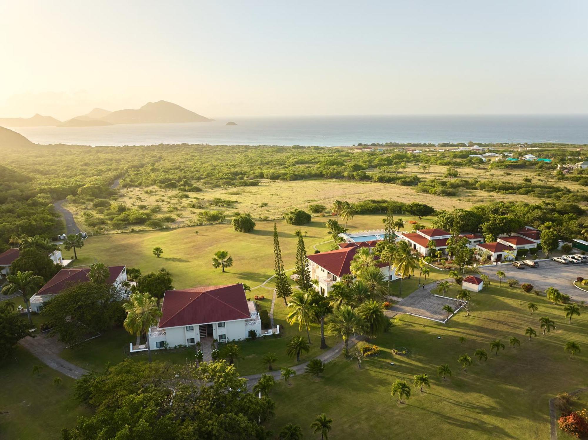Mount Nevis Hotel Ngoại thất bức ảnh