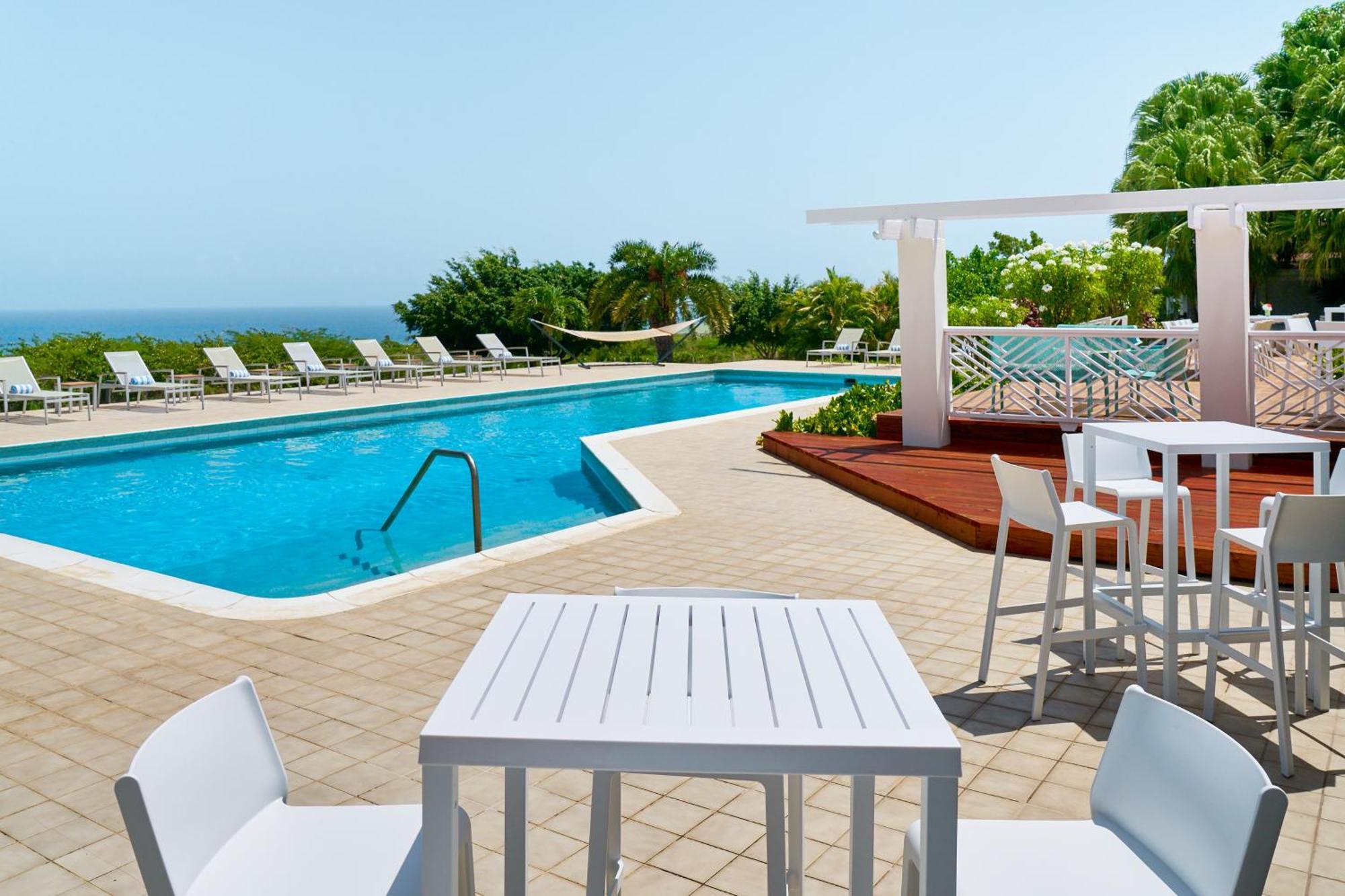 Mount Nevis Hotel Ngoại thất bức ảnh